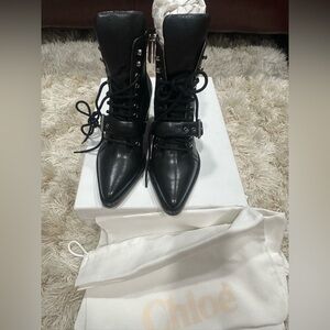 ***NWT*** Chloe Serina Boot in Black